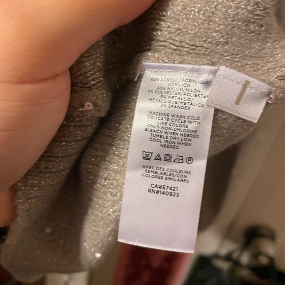 LOFT SILVER SEQUIN V-NECK HOLIDAY SWEATER - Picture 5 of 5